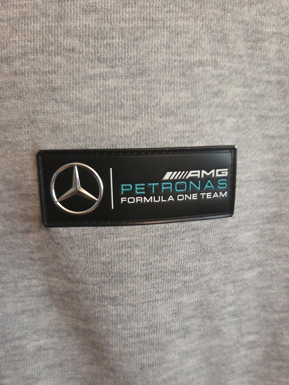 Mercedes Benz Formula 1 AMG Petronas Motorsports Men's Premium Hood Gray F1 Med - Picture 3 of 7